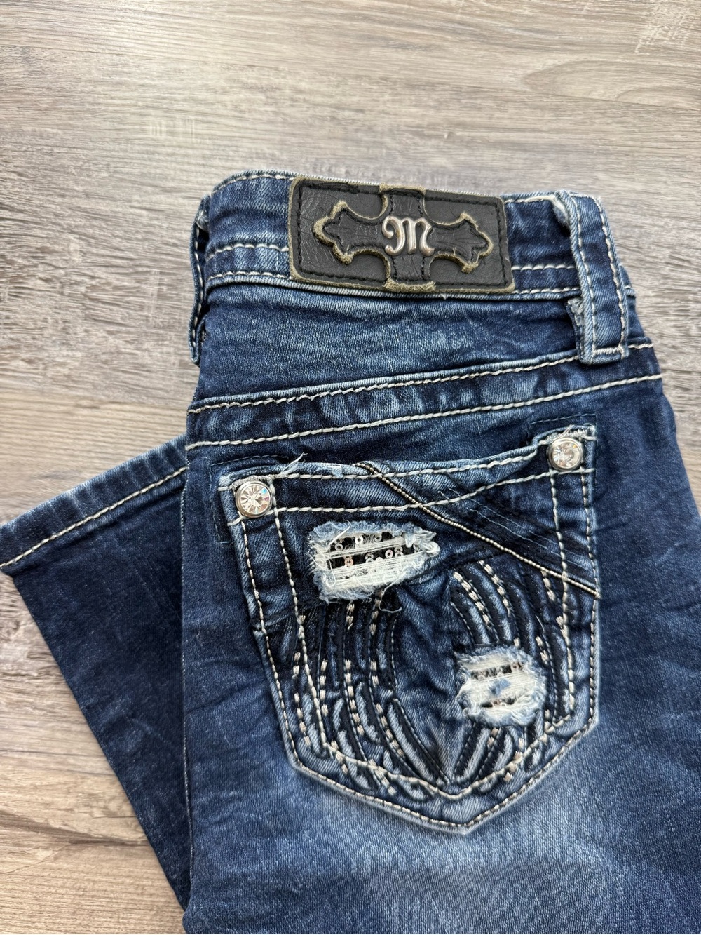 Miss Me Dark Wash Low Rise Skinny Jeans, Angel Wind Pocket design